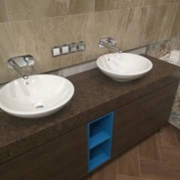 Столешницы из камня для ванной